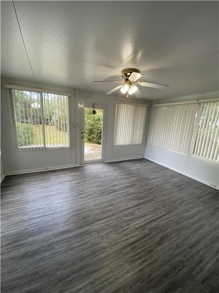 Building Photo - 2303 Beaumont Dr