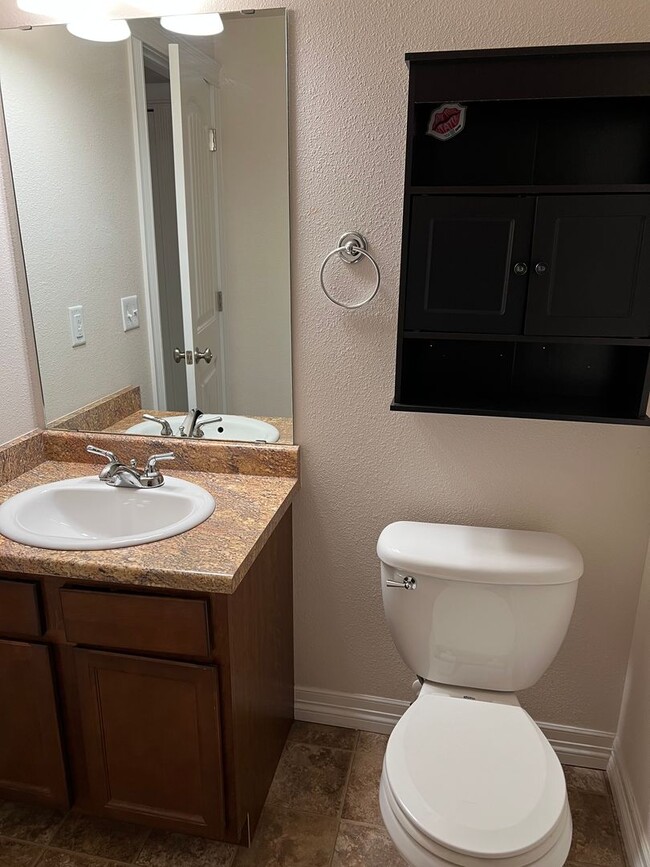 Building Photo - 4809 Garnet Way