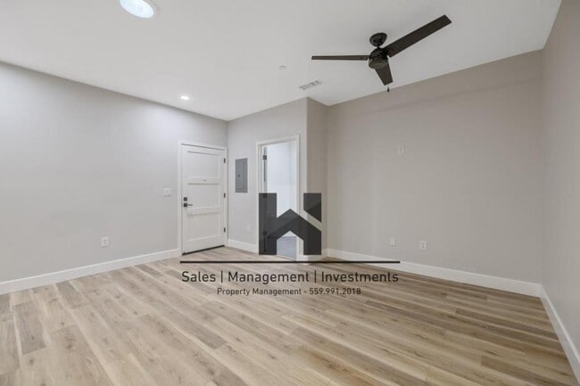 Building Photo - 151 S K St
