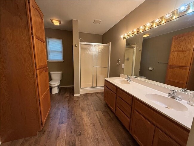 Building Photo - 2 Melling Cir