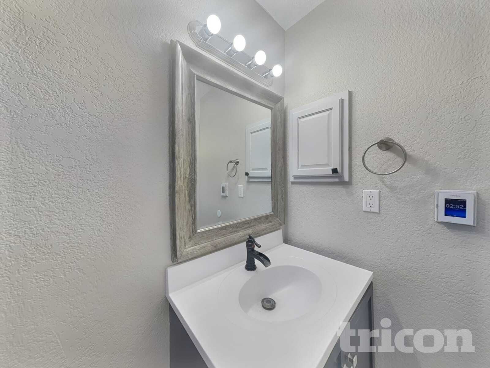 Building Photo - 10220 Nacimiento St NW