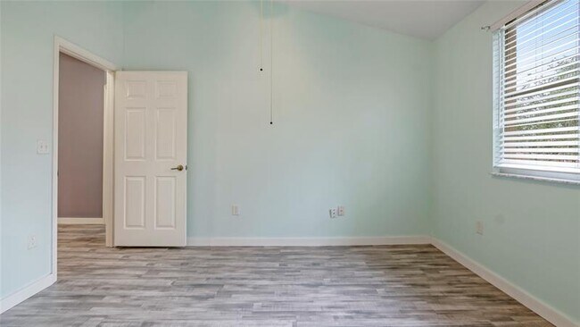 Building Photo - 9800 NW 19th Pl