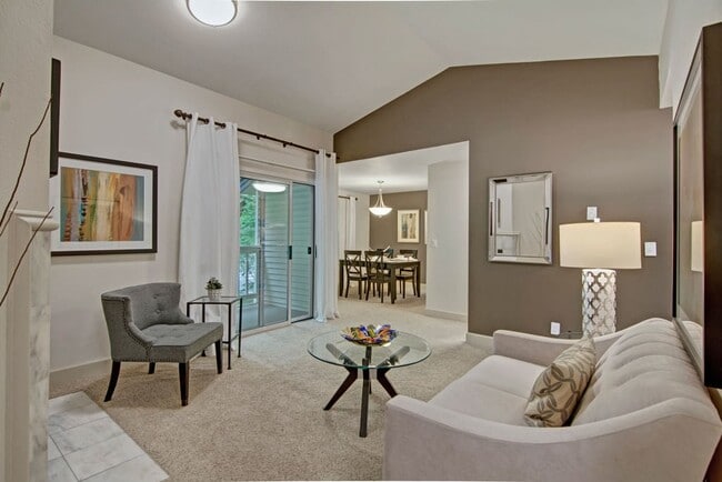 Building Photo - Island Park