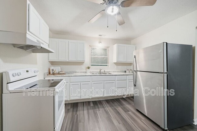 Building Photo - 1626 Nemnich Rd