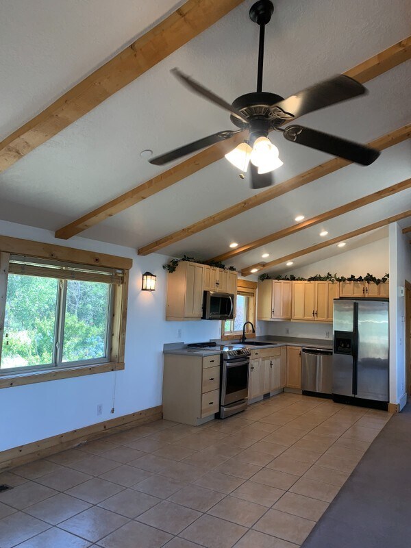 Building Photo - 265 Woodland Hills Dr