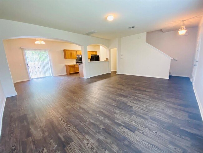Building Photo - 9402 Magna Carta Loop