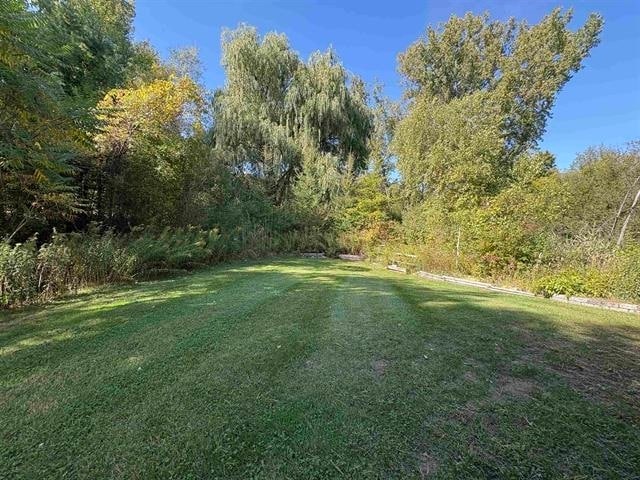 Building Photo - L4 Stonehedge Dr