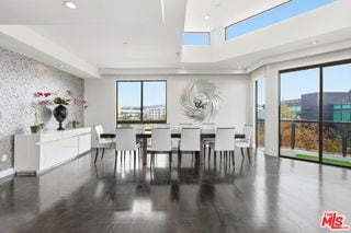 Building Photo - 121 Canon Dr