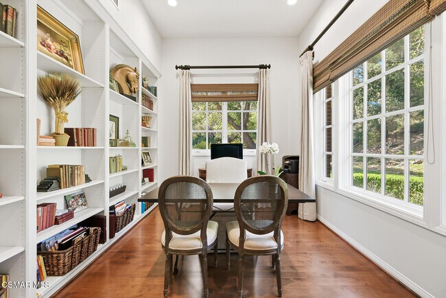 Building Photo - 2485 Waldemar St