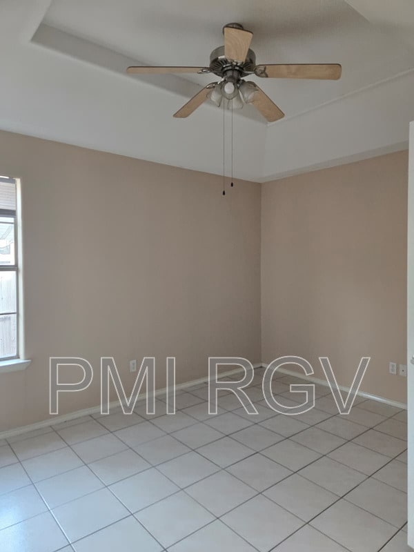 Building Photo - 1711 Tampa St