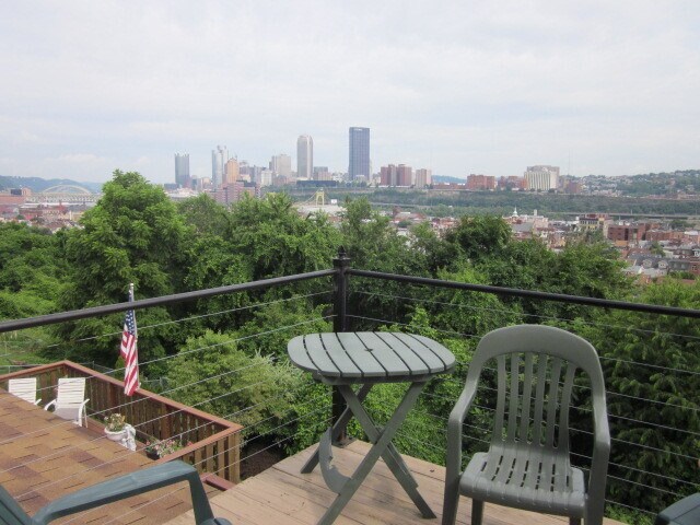 Building Photo - 97 Pius St