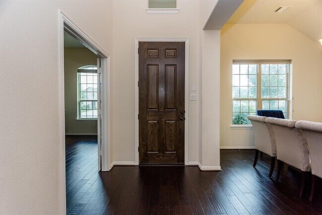 Building Photo - 7919 Summer Night Ln