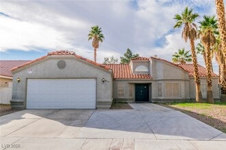 Building Photo - 3975 Duneville St