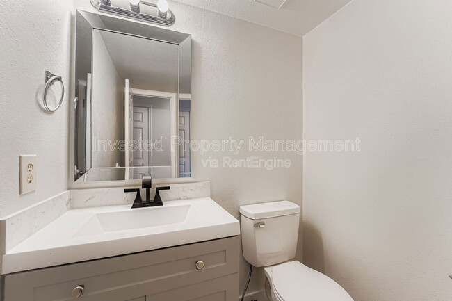 Building Photo - 17697 E Loyola Dr