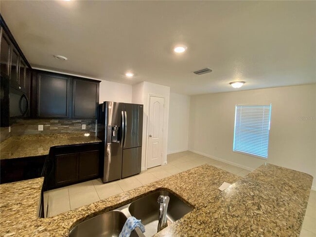 Building Photo - 8659 Silverbell Loop