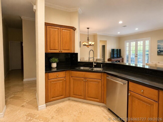 Building Photo - 734 Lavender Cir