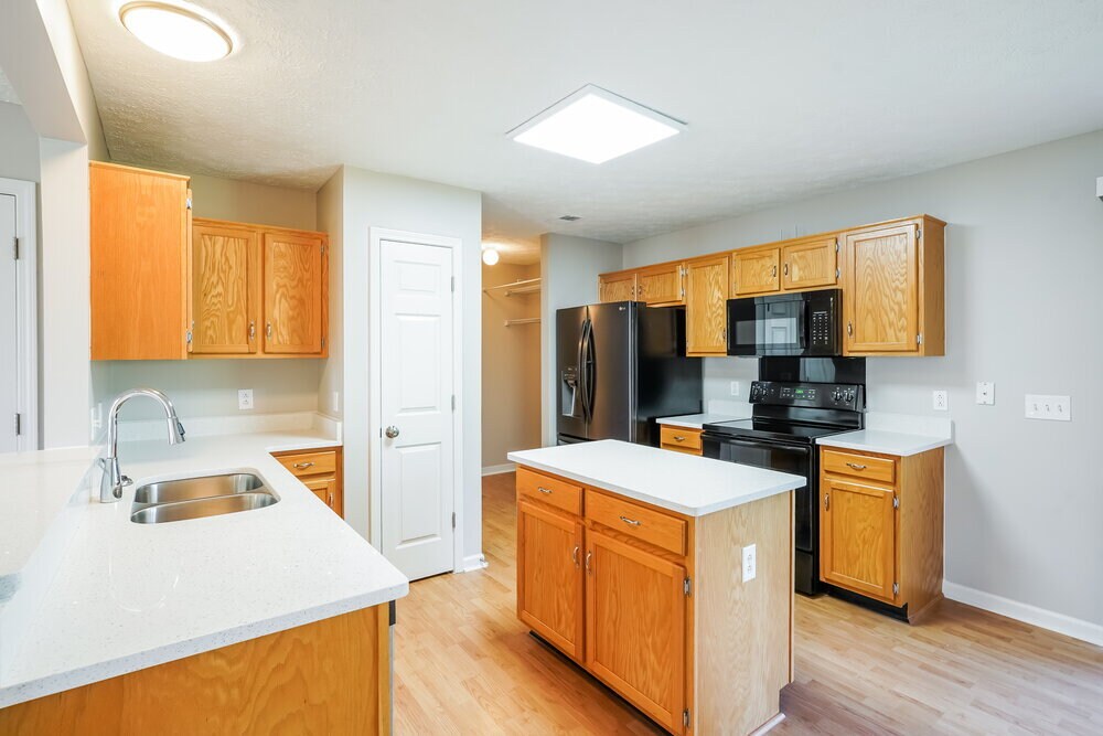 Building Photo - 3423 Cainbrook Crossing