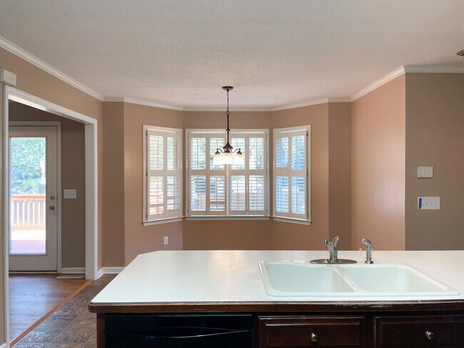 Building Photo - 23 Flat Trail Ct