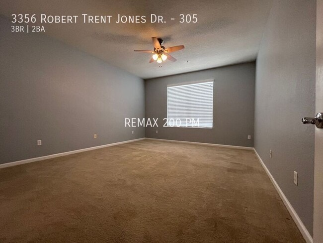 Building Photo - 3356 Robert Trent Jones Dr