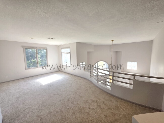 Building Photo - 14112 Windsor St