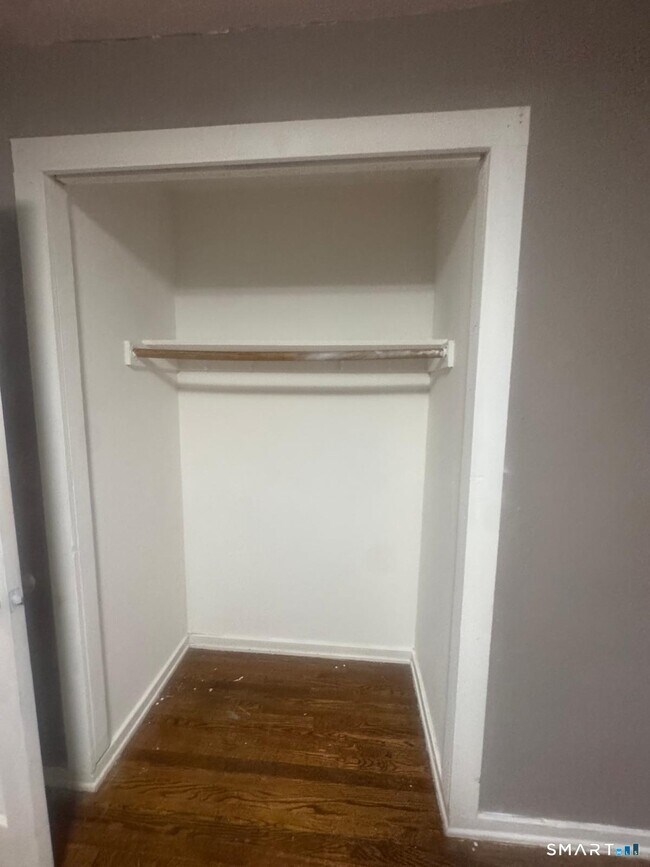 Building Photo - 30 Wake St