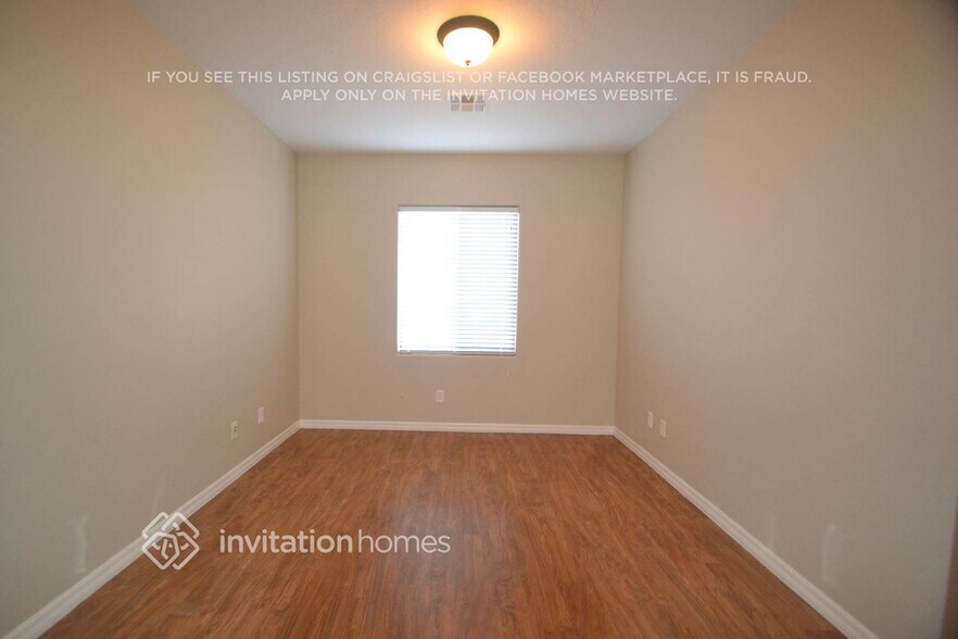 Building Photo - 7541 Key Royale Ct
