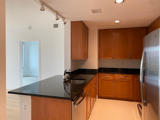 Building Photo - 4101 Albemarle St NW