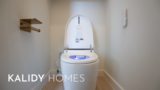 Building Photo - 605 N Idaho Ave