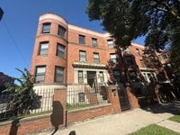 Building Photo - 5852 S King Dr