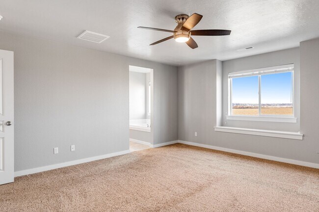 Building Photo - Modern 4-Bedroom Home in Meridian – Spacious Layout + Great Location