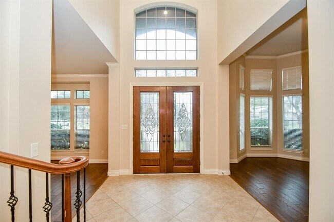 Building Photo - 1215 Pendergrass Trail