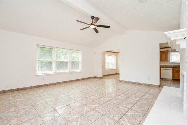 Building Photo - 2430 Ridge Hollow Dr