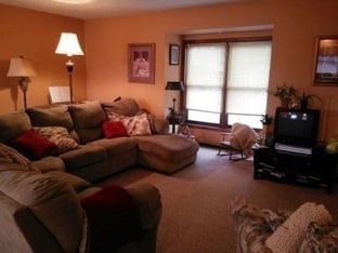 Living Room - 2511 Thomas Ct