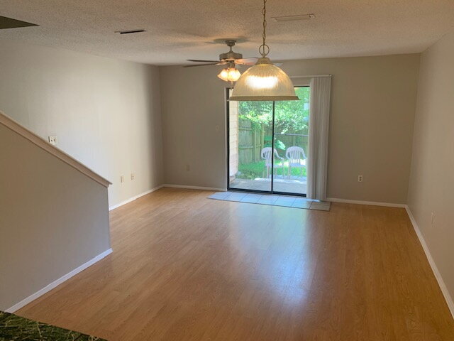 Building Photo - "Charming 2-Bed Townhouse Retreat in Fort ...