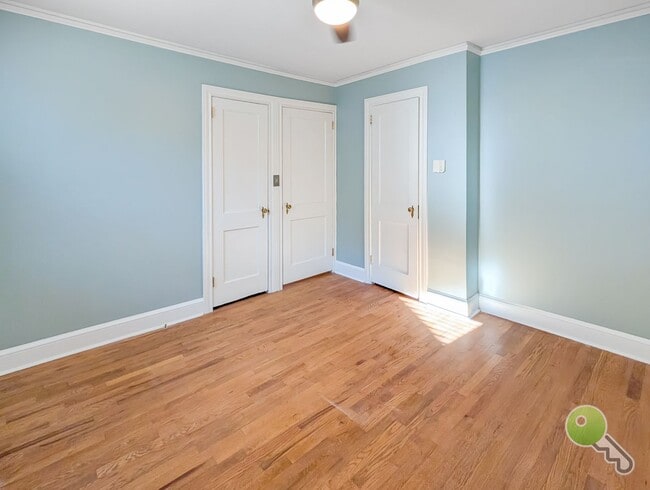 Building Photo - Charming Updated 2BR Home Near Downtown Greenville