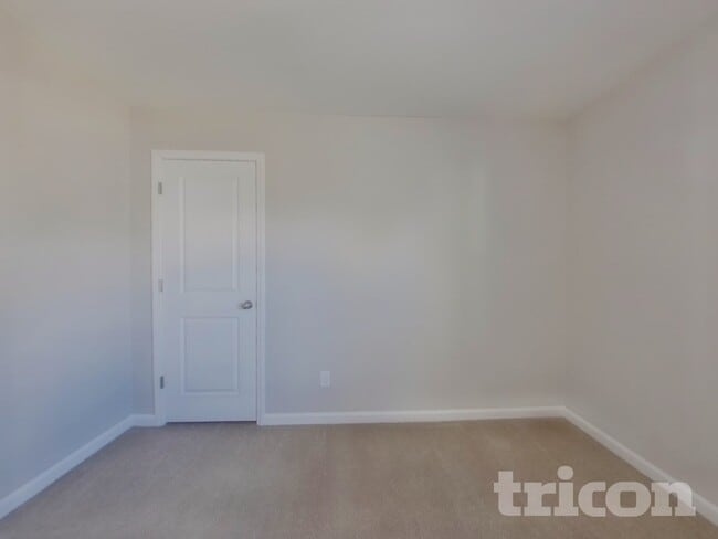 Building Photo - 1069 Joselynn Drive