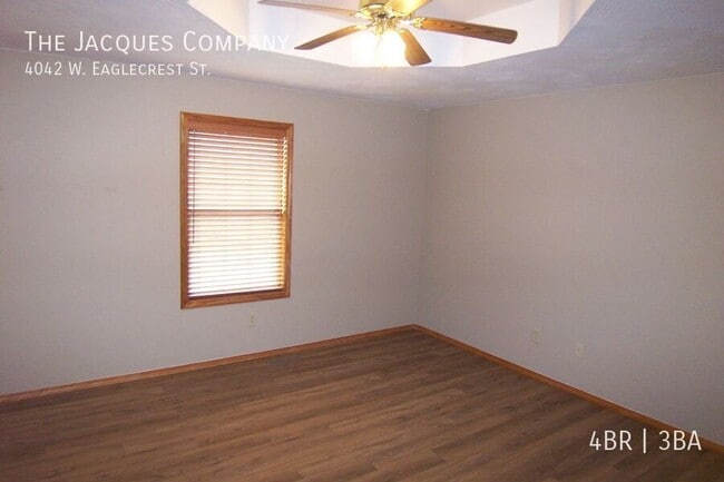 Building Photo - 4042 W Eaglecrest St