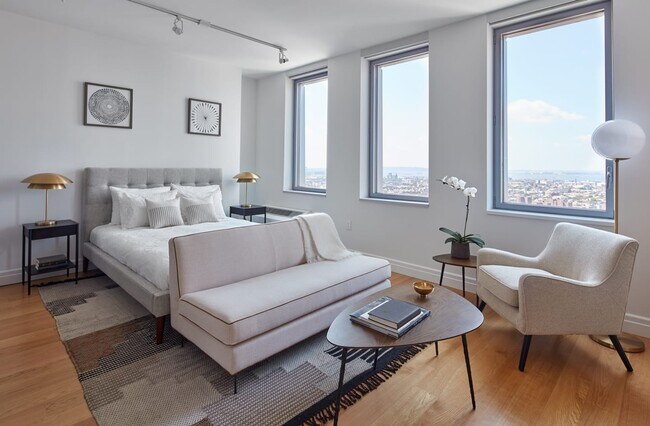 Building Photo - 300 Ashland Pl