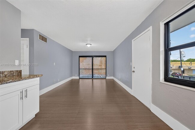 Building Photo - 8701 SW 141st St