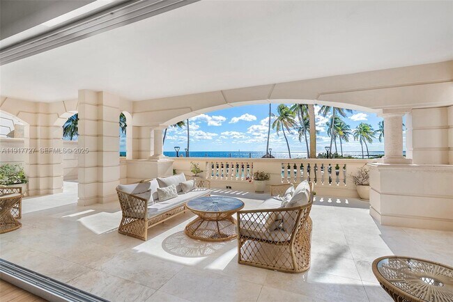 Building Photo - 7916 Fisher Island Dr