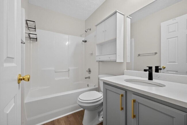 Building Photo - 4379 Annlette Dr NW