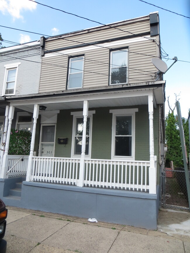 Building Photo - 503 Linden Ave