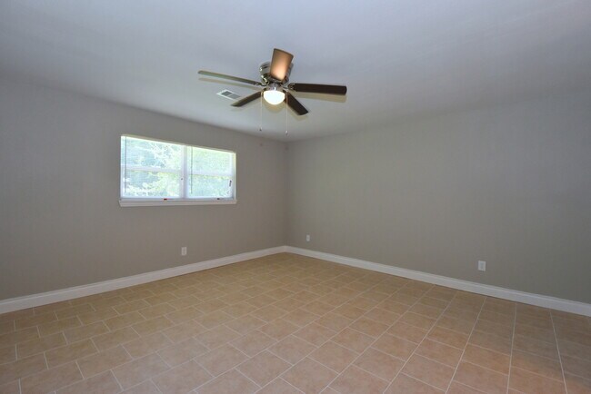 Building Photo - 3615 Willie Way