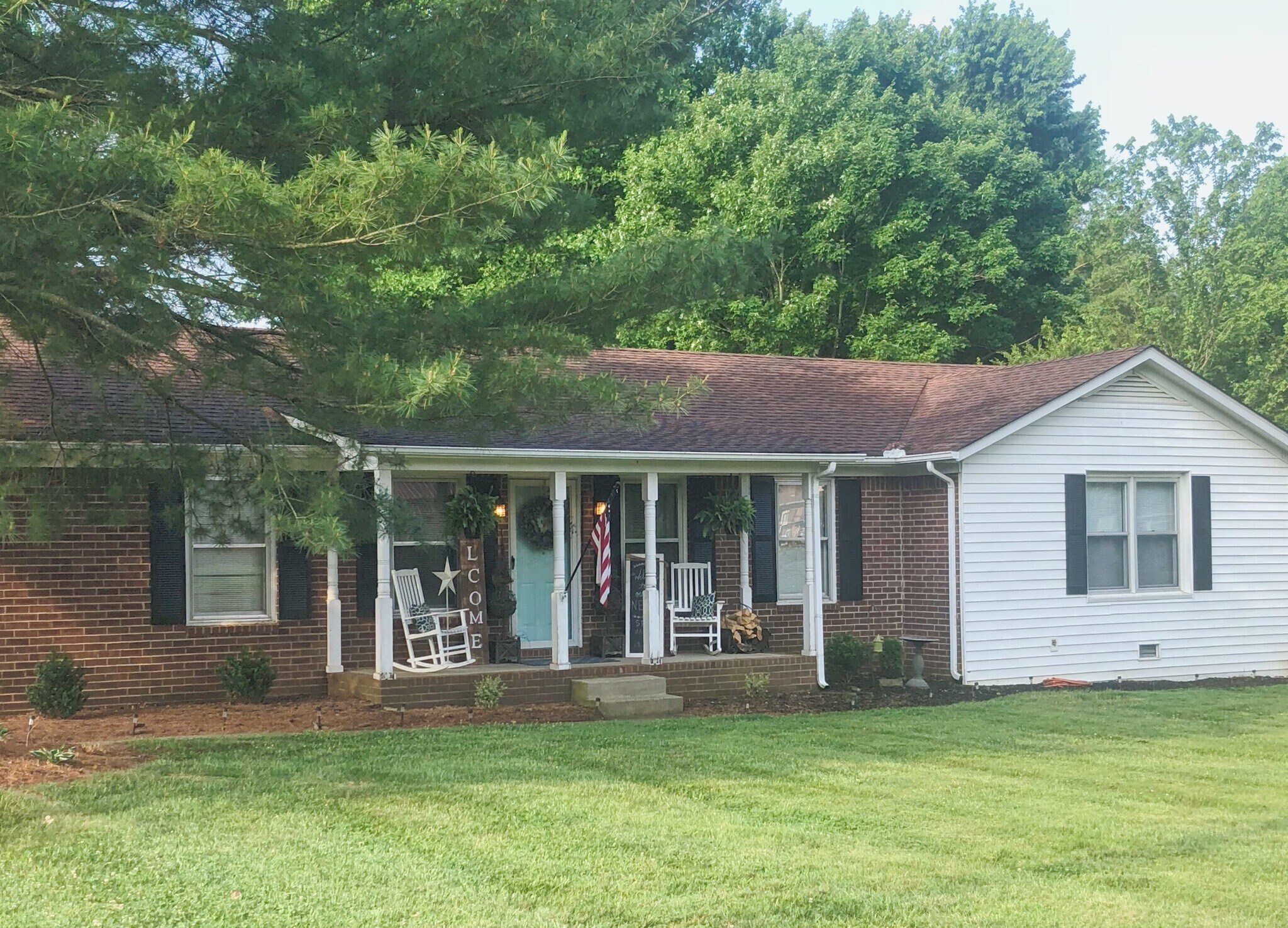 Front of home! - 4422 Meadowland Dr