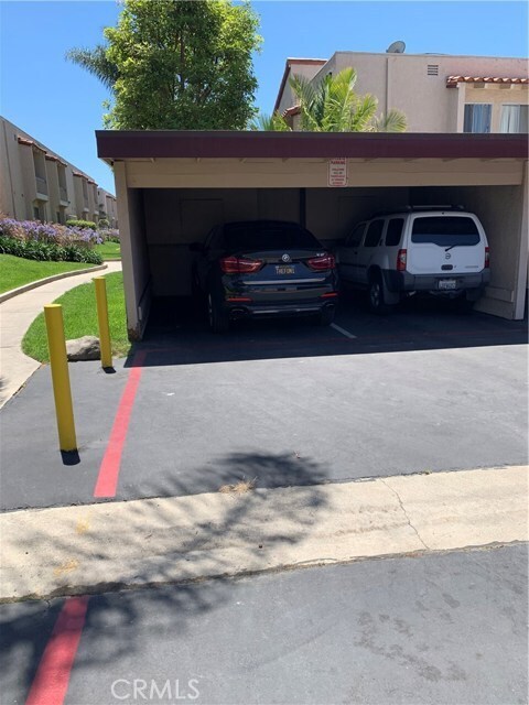 Building Photo - 700 W La Veta Ave