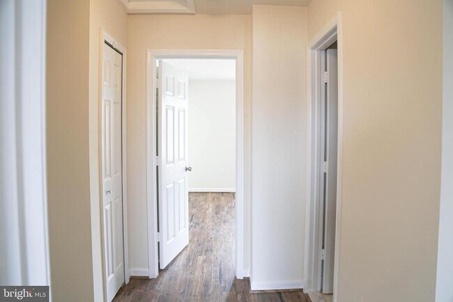 Building Photo - 8461 Tackhouse Loop