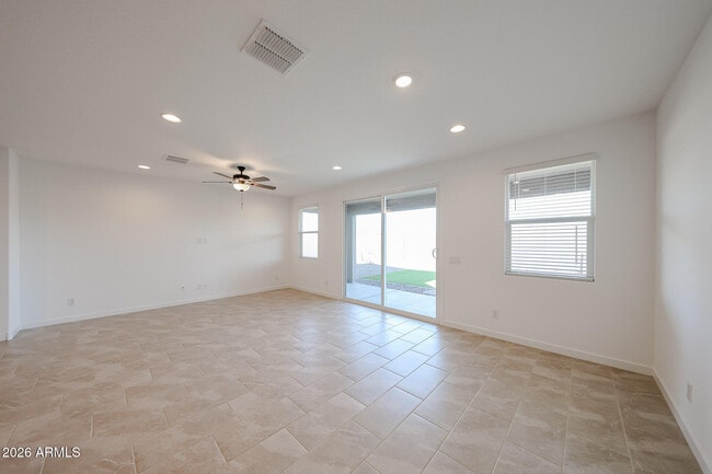 Building Photo - 7824 W Tether Trail