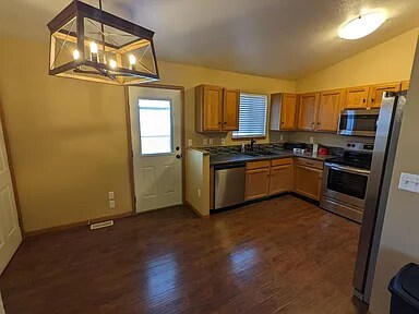 Building Photo - 191 Calabria Dr