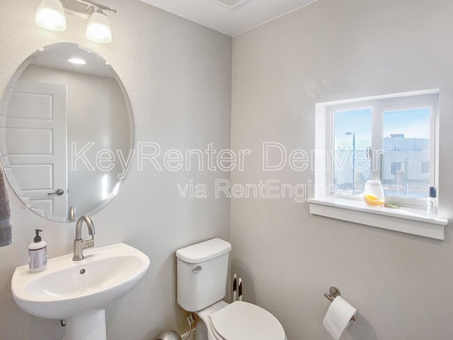 Building Photo - 5684 N Galena St