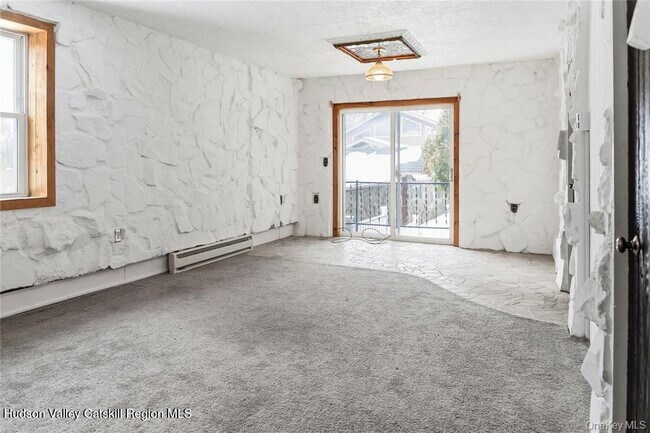 Building Photo - 378 Broadway